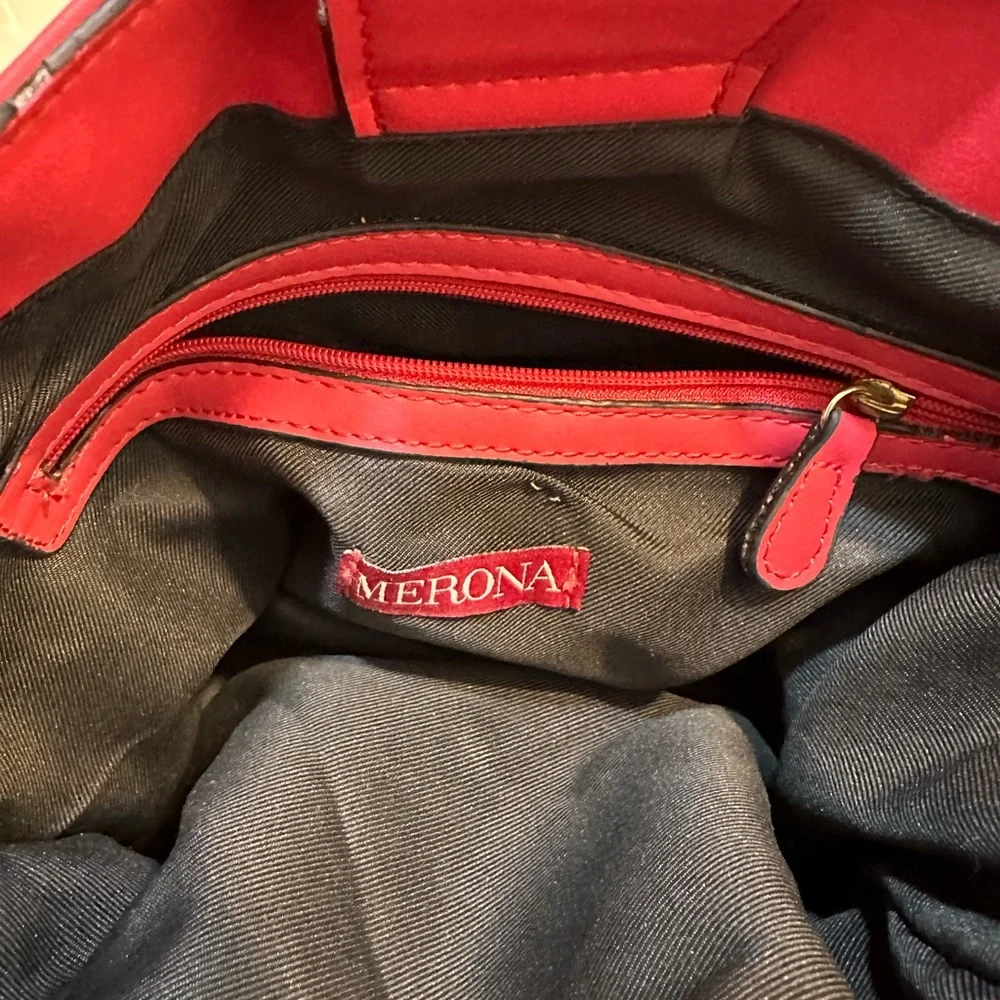 Merona Pink triple pocket shoulder purse with bow. - Picture 6 of 9